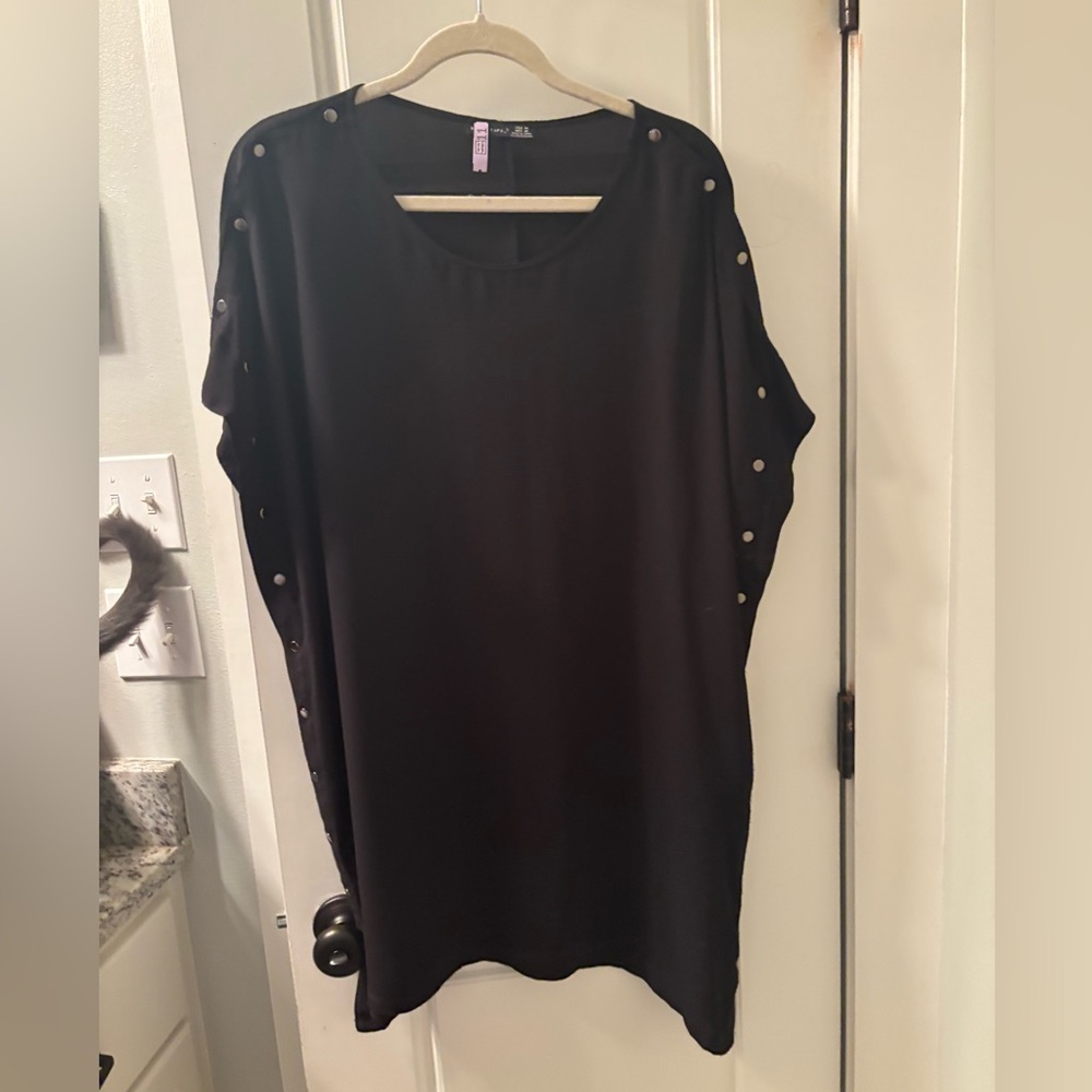 Black Button-Detail Women's Dress